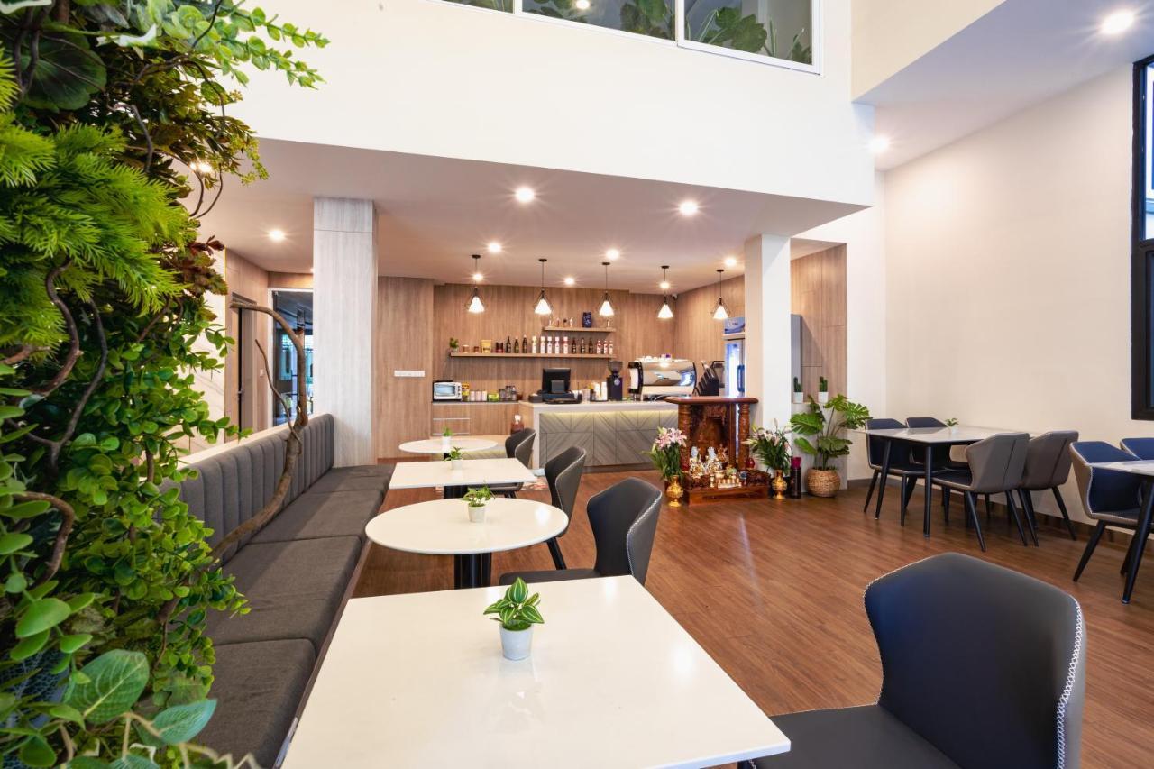 Joli Hotel بنوم بنه المظهر الخارجي الصورة