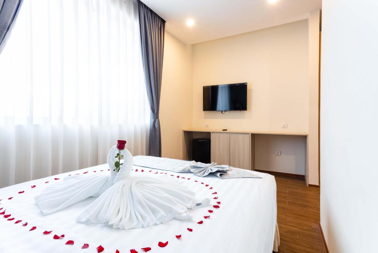 Joli Hotel بنوم بنه المظهر الخارجي الصورة
