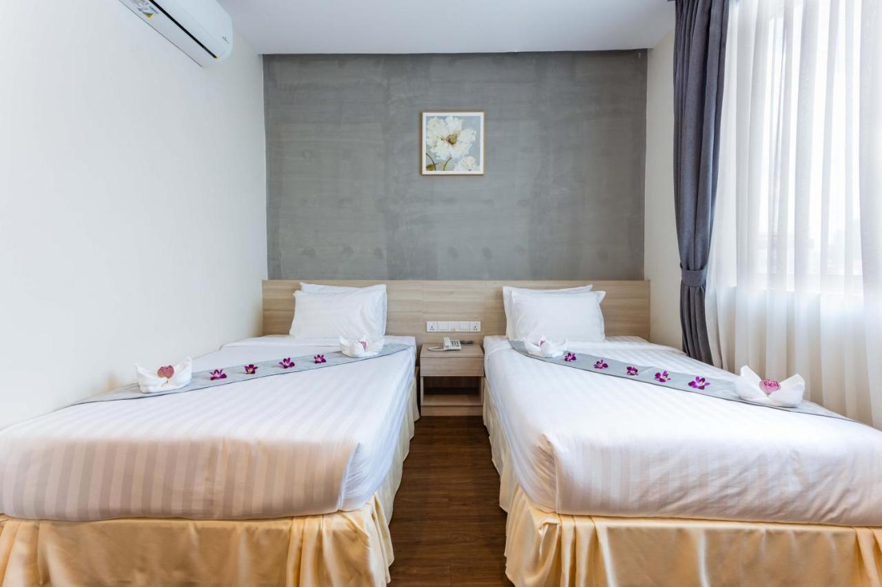 Joli Hotel بنوم بنه المظهر الخارجي الصورة