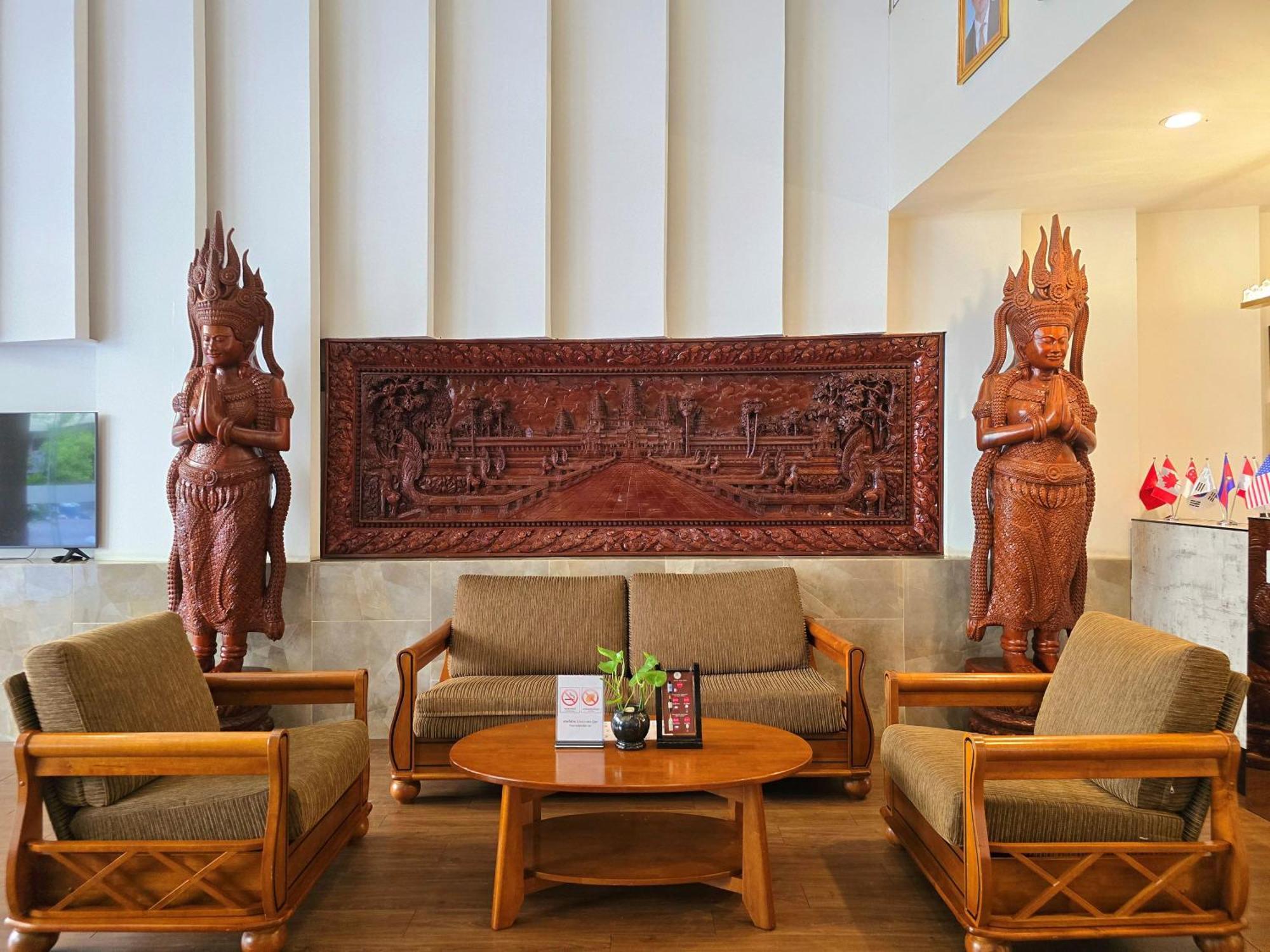 Joli Hotel بنوم بنه المظهر الخارجي الصورة