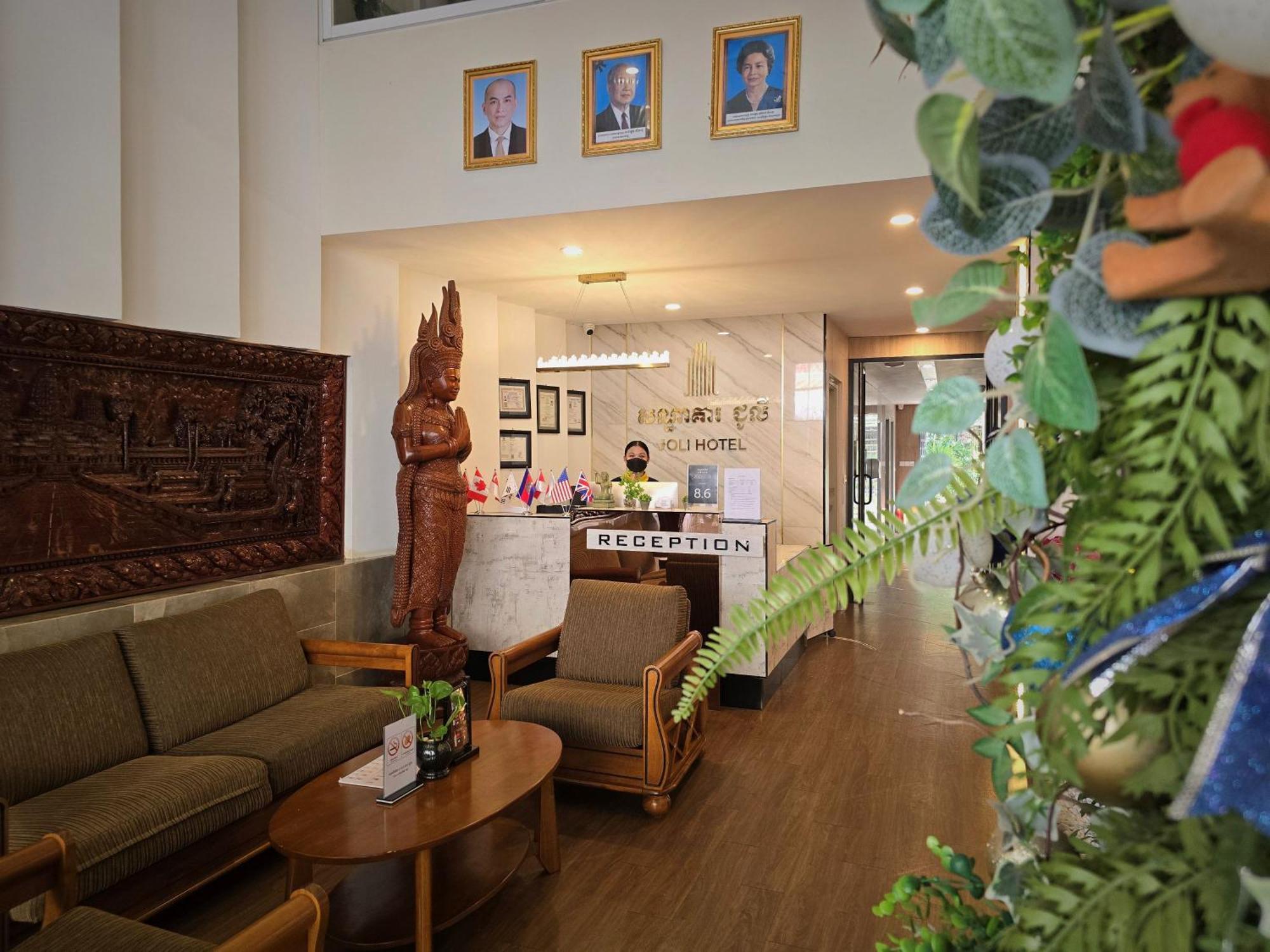 Joli Hotel بنوم بنه المظهر الخارجي الصورة
