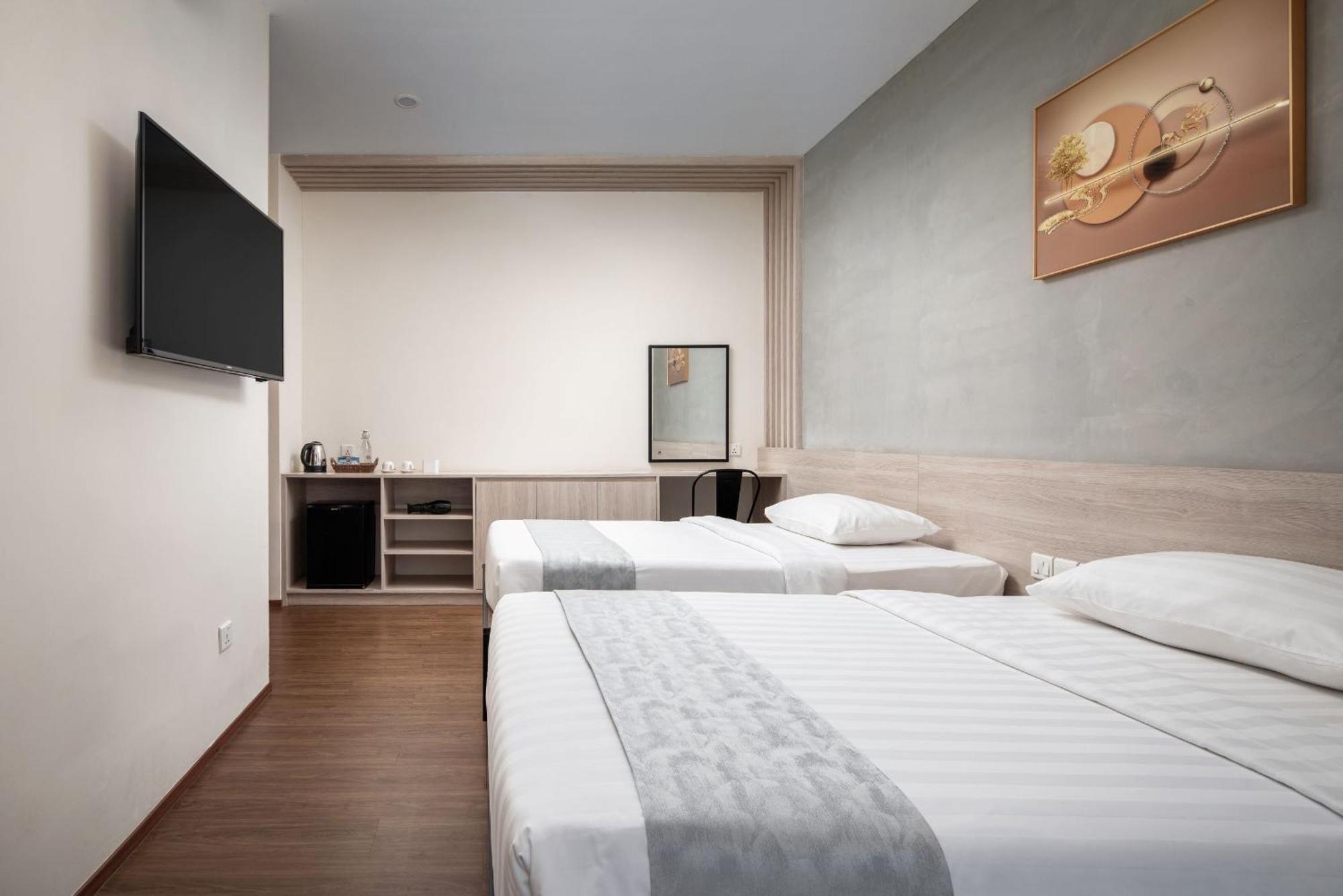 Joli Hotel بنوم بنه المظهر الخارجي الصورة