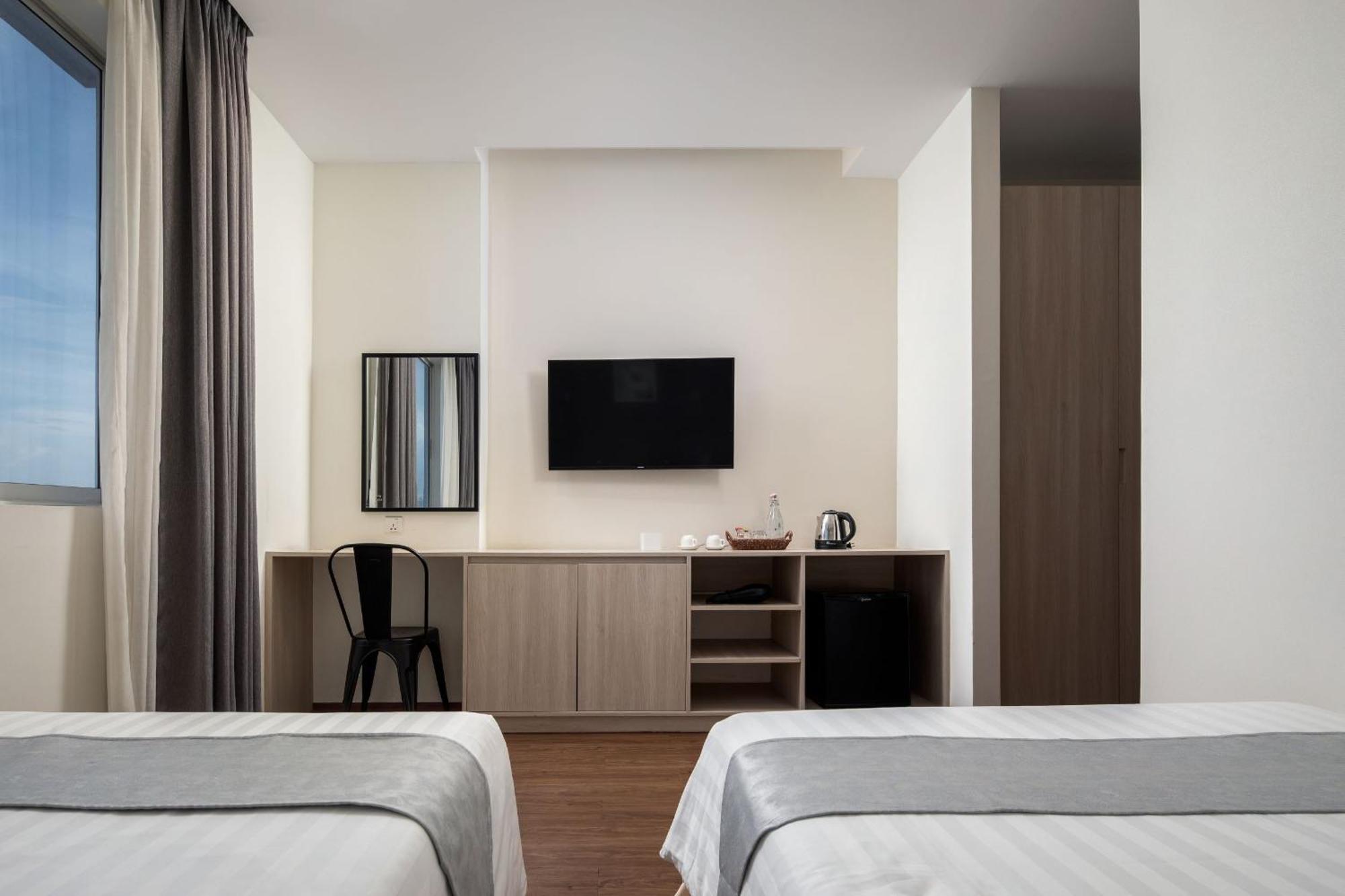 Joli Hotel بنوم بنه المظهر الخارجي الصورة