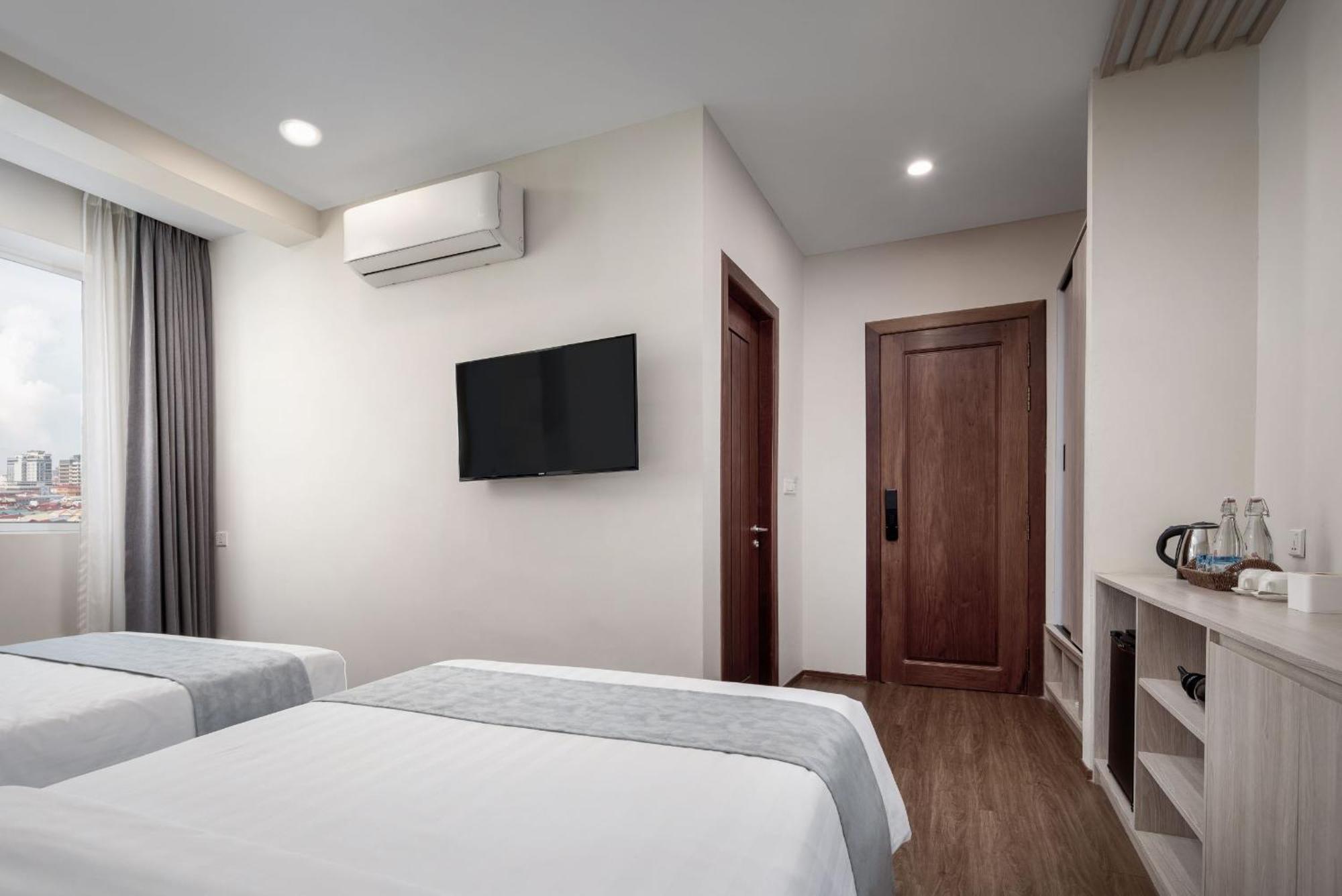 Joli Hotel بنوم بنه المظهر الخارجي الصورة